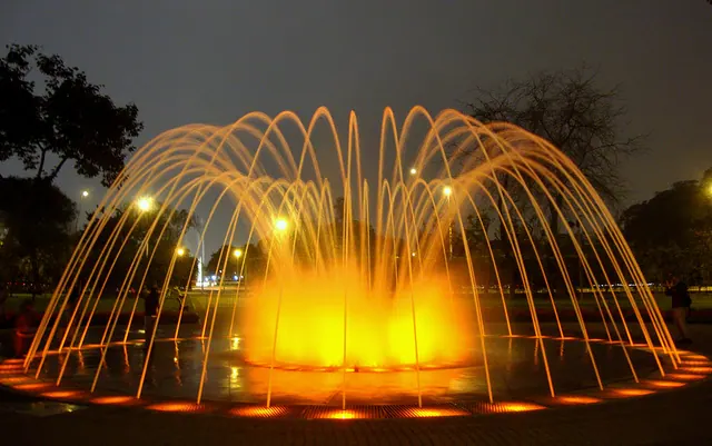 Lima City Tours - Green Travel Guide - an abundance of wildlife and historic architecture